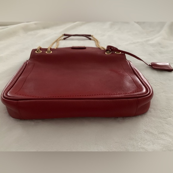 Marc Jacobs purse with red leather and golden chain straps *EUC* made in Italy - Picture 11 of 15